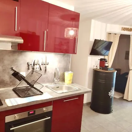 Lägenhet 4 Places Confort Avec Grande Terrasse